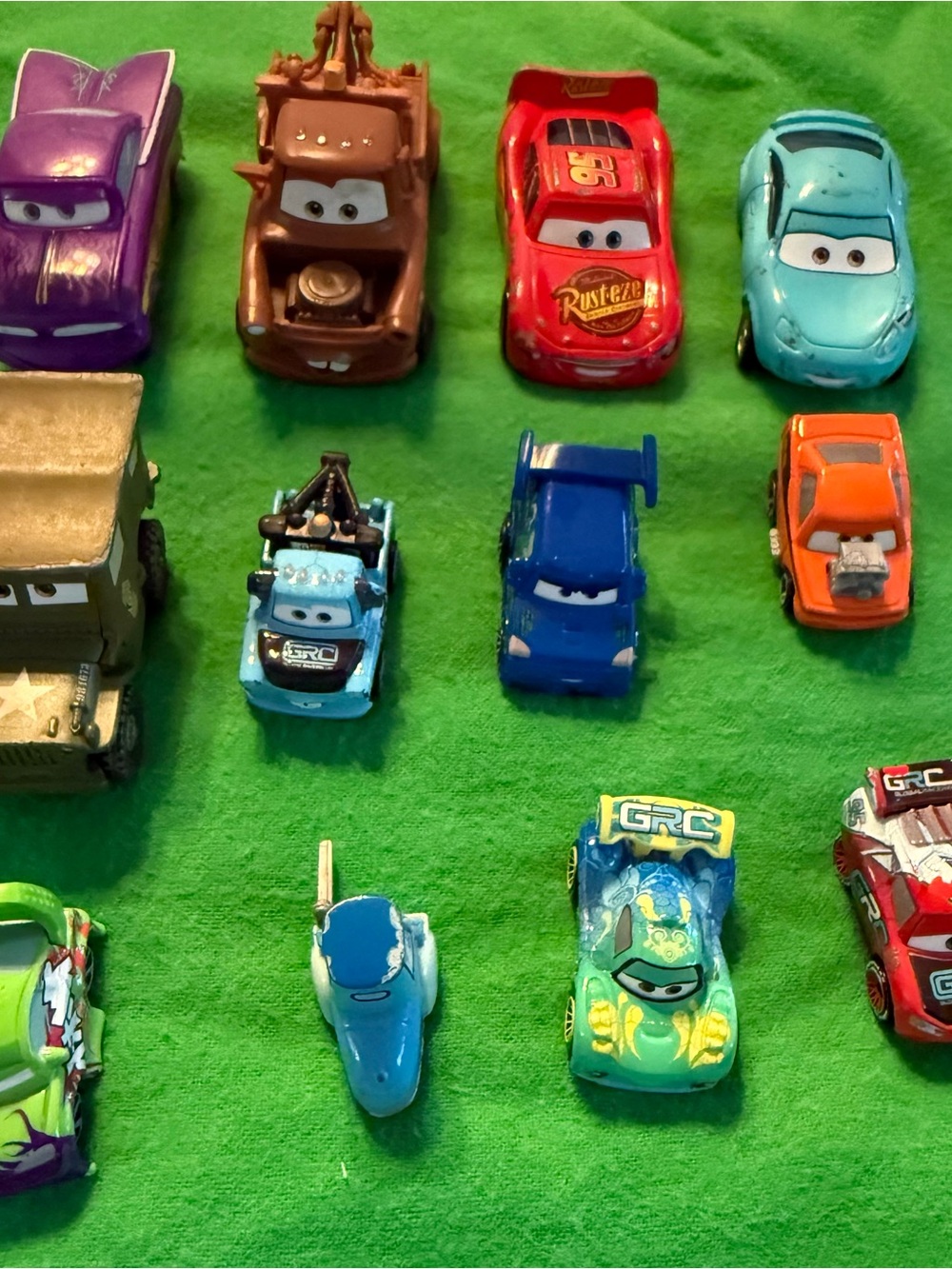 Mixed Lot of 12 Disney Pixar Cars & Cars 2 Die Cast Mixed Materials collectible